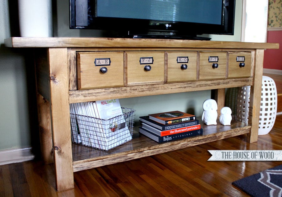 Small TV Stand, Media Stand in Solid Oak With Soft Closing Doors