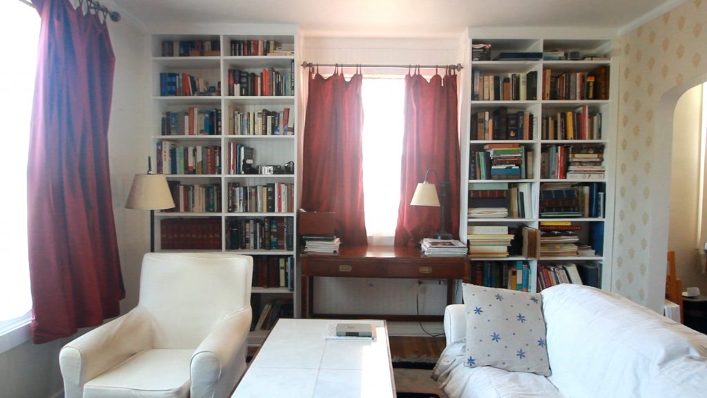 How to build a built-in bookshelf