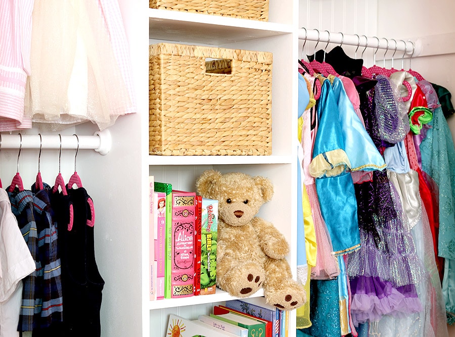 How to build and organize a girl's closet