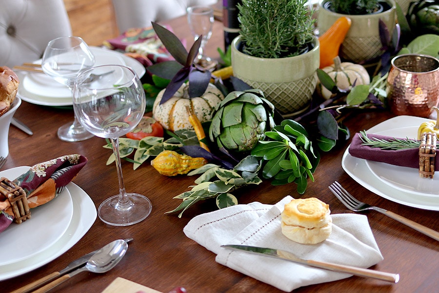 Fall Thanksgiving table setting via Jen Woodhouse