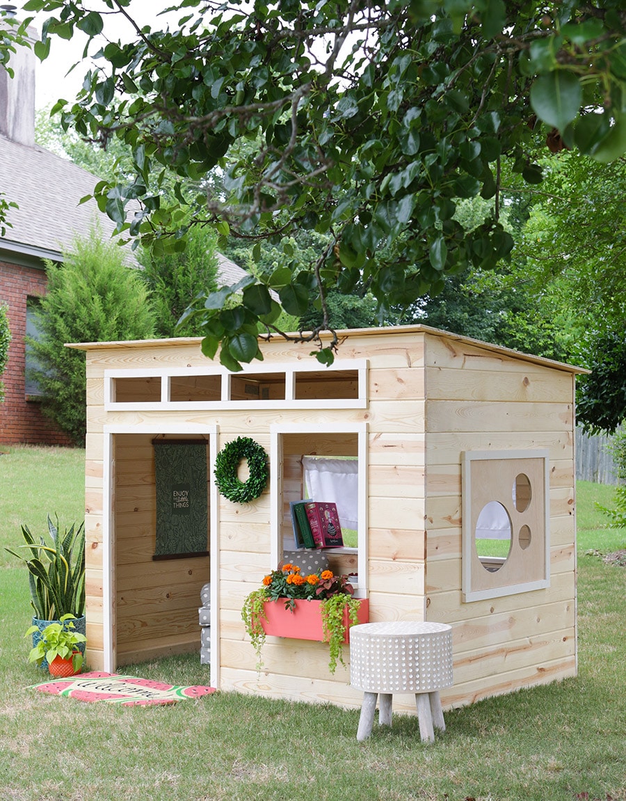How to build a DIY indoor playhouse | Free Building Plans by Jen Woodhouse