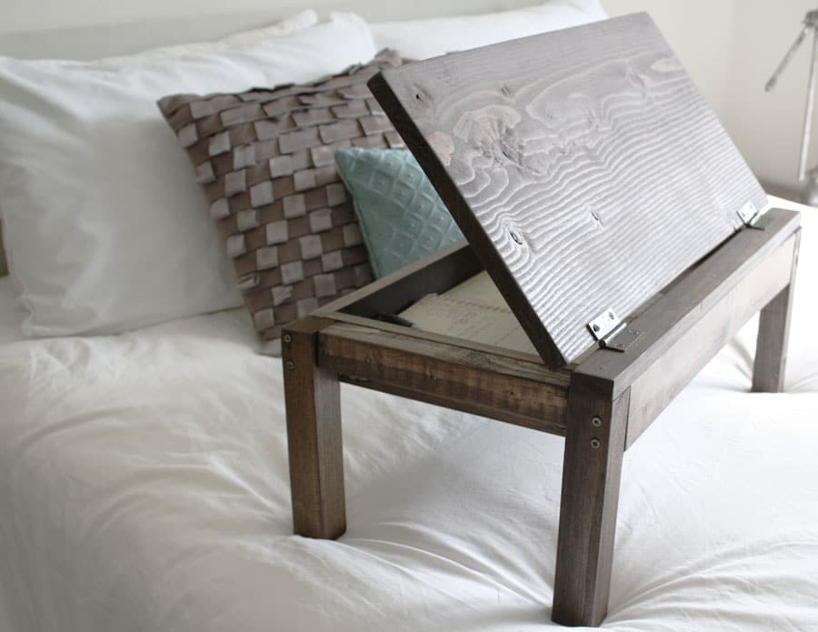 DIY Lap desk with old pillow, DIY laptop lap desk