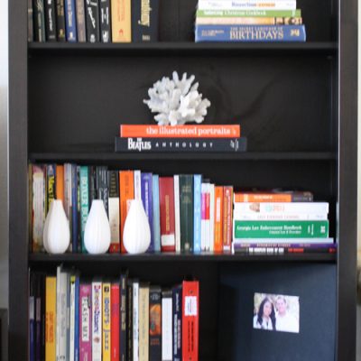 Dysfunctional Design: Styling A Bookcase