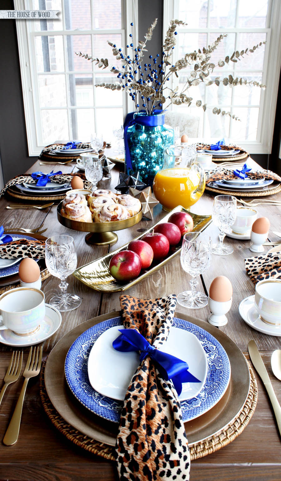 Christmas breakfast table setting