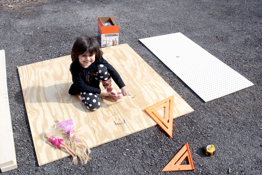 DIY workbench helper