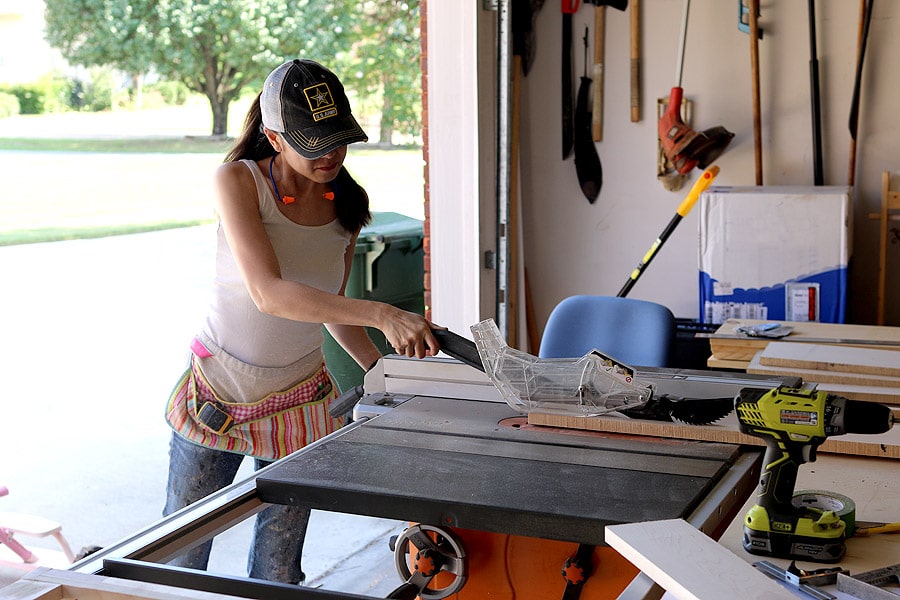 donny-dresser-table-saw