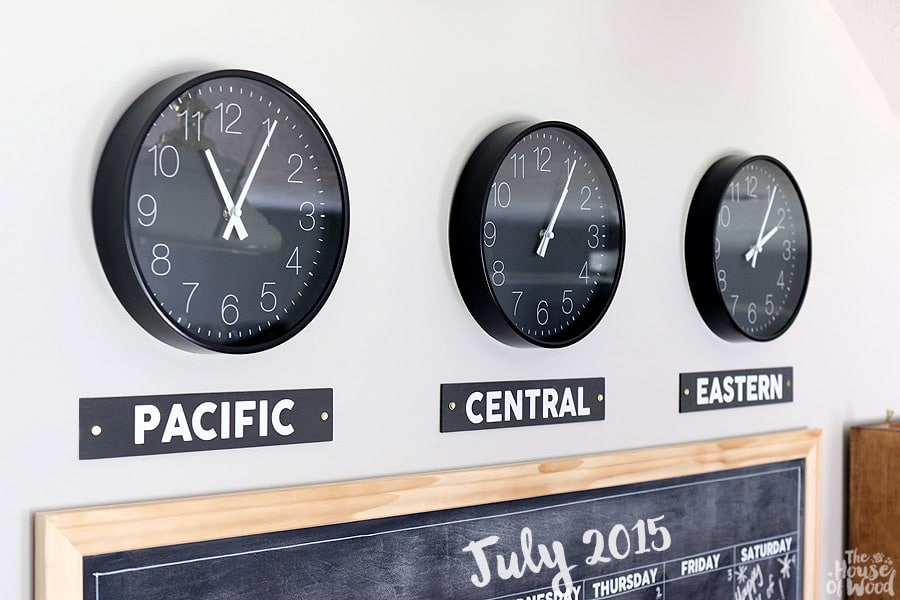 How to create DIY Time Zone Clocks | The House of Wood