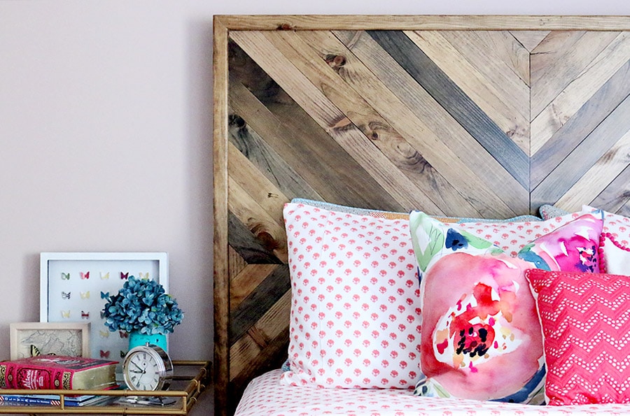 How to build a DIY West Elm-Inspired Alexa Reclaimed Wood Bed