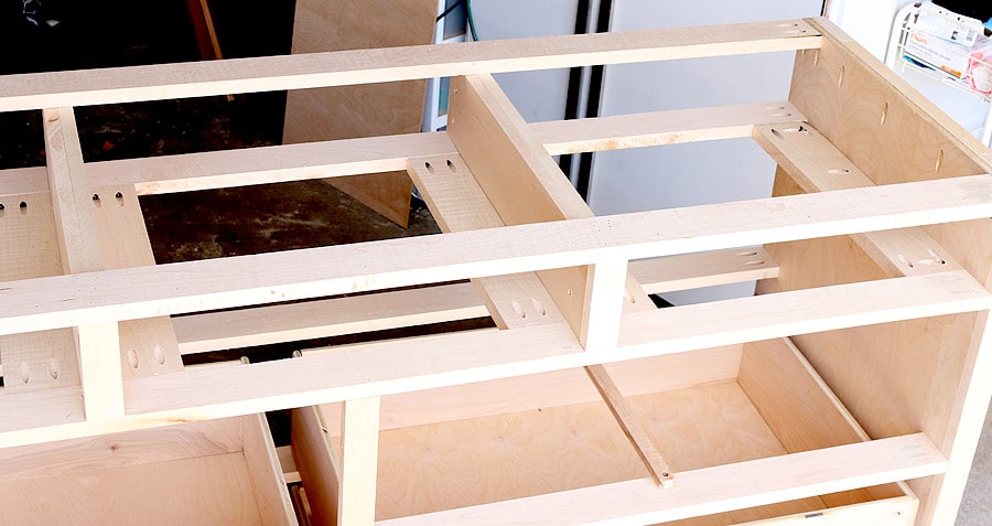 How to build a drawer