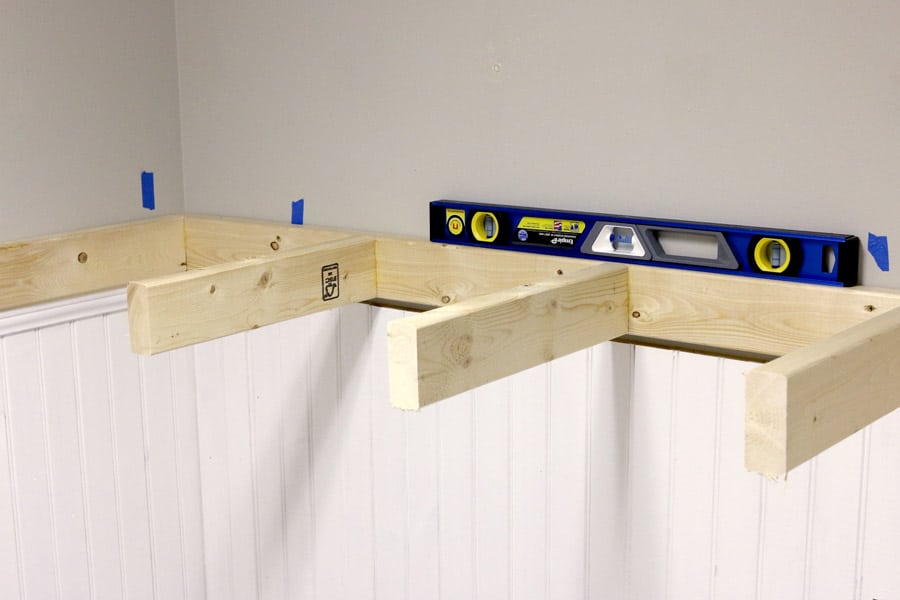 How to Build DIY Floating Shelves