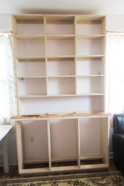 How to build a built-in bookshelf