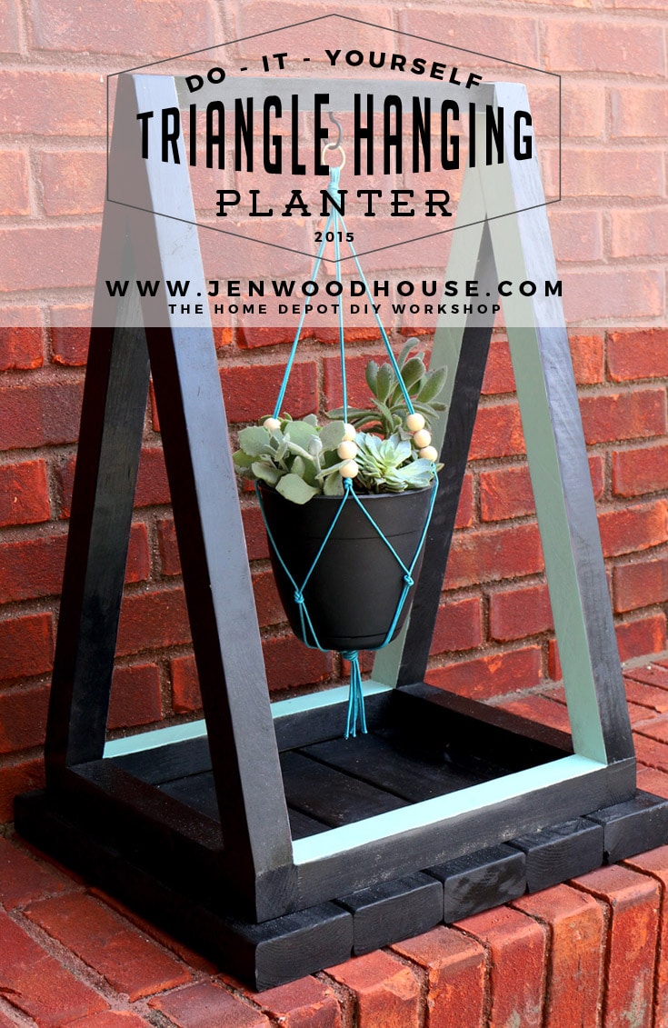 How to build a DIY triangle hanging planter - free plans and tutorial via Jen Woodhouse