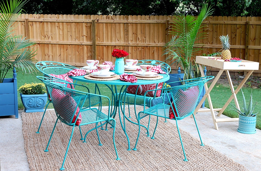 How To Paint Patio Furniture With Chalk Paint