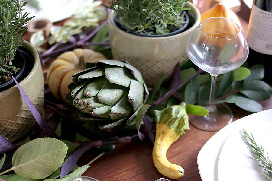 Autumn table setting via Jen Woodhouse