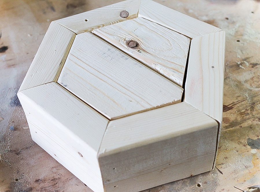 how-to-make-a-diy-hexagon-planter-out-of-2x4-scrap-wood