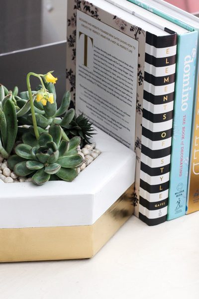 How to make a DIY hexagon planter out of 2x4 scrap wood via Jen Woodhouse