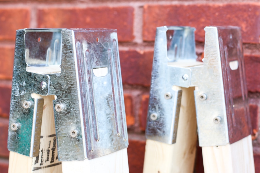 How to build the easiest DIY sawhorses ever!