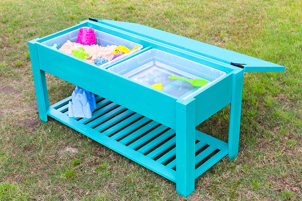 wooden sand and water play table