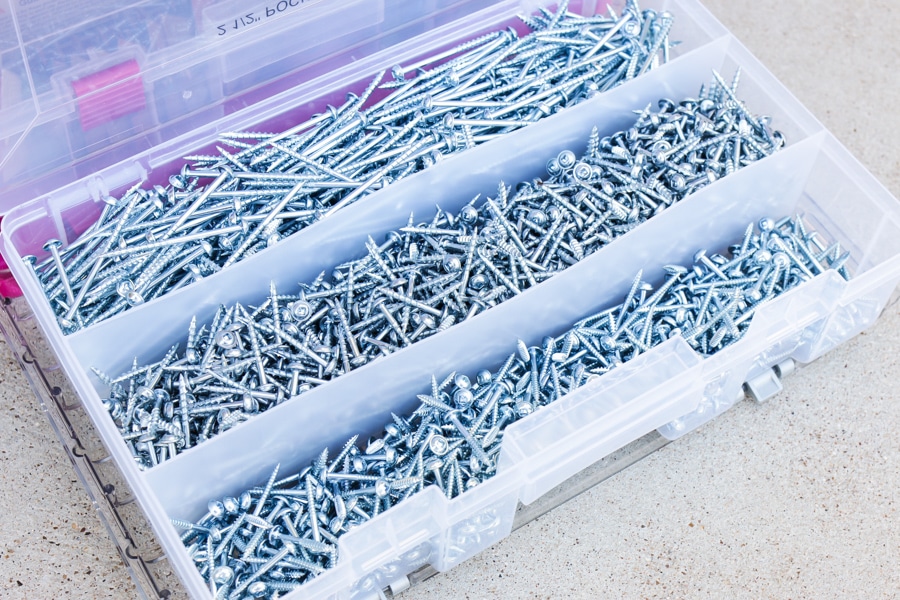 How to organize screws with style and creativity