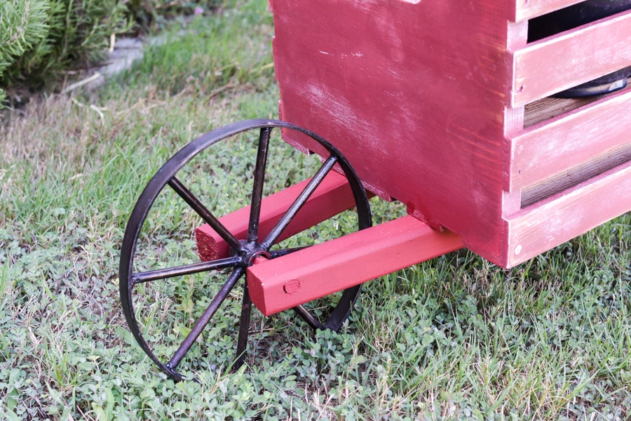 rustic-wheelbarrow-2