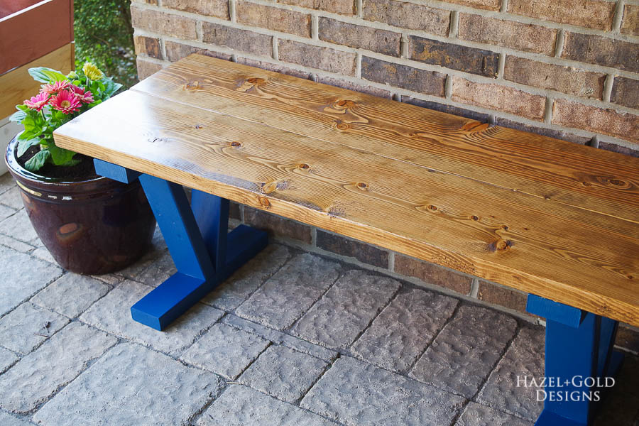 Easy DIY Outdoor Bench - Finished