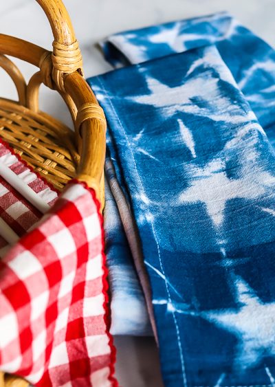 DIY shibori indigo dyed napkins - patriotic for summer!