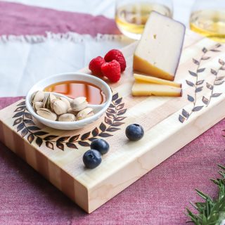 Great gift idea! How to make a DIY wood burned cutting board