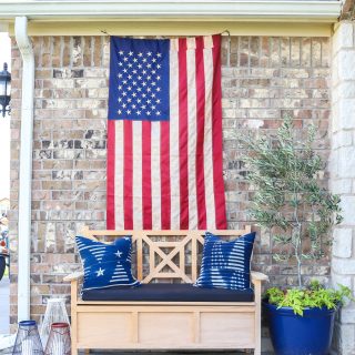 Patriotic porch decor