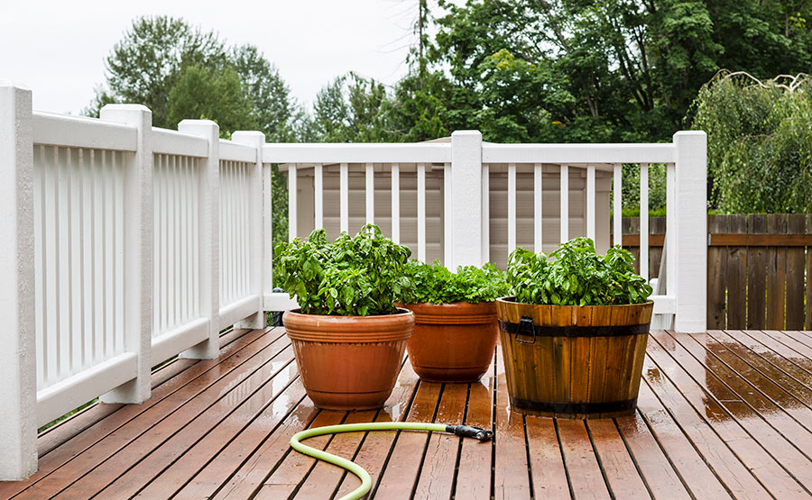 Reasons to choose wood over composite decking