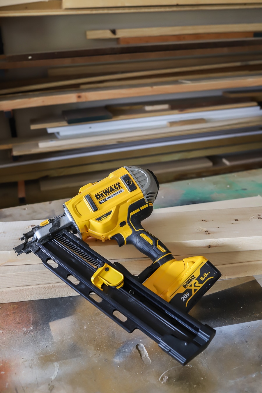 Dewalt cordless framing deals nailer