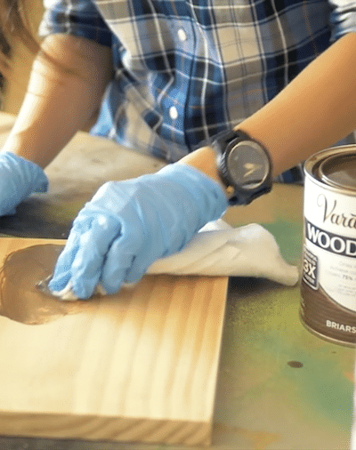 How to stain wood- finishing techniques for a professional looking project