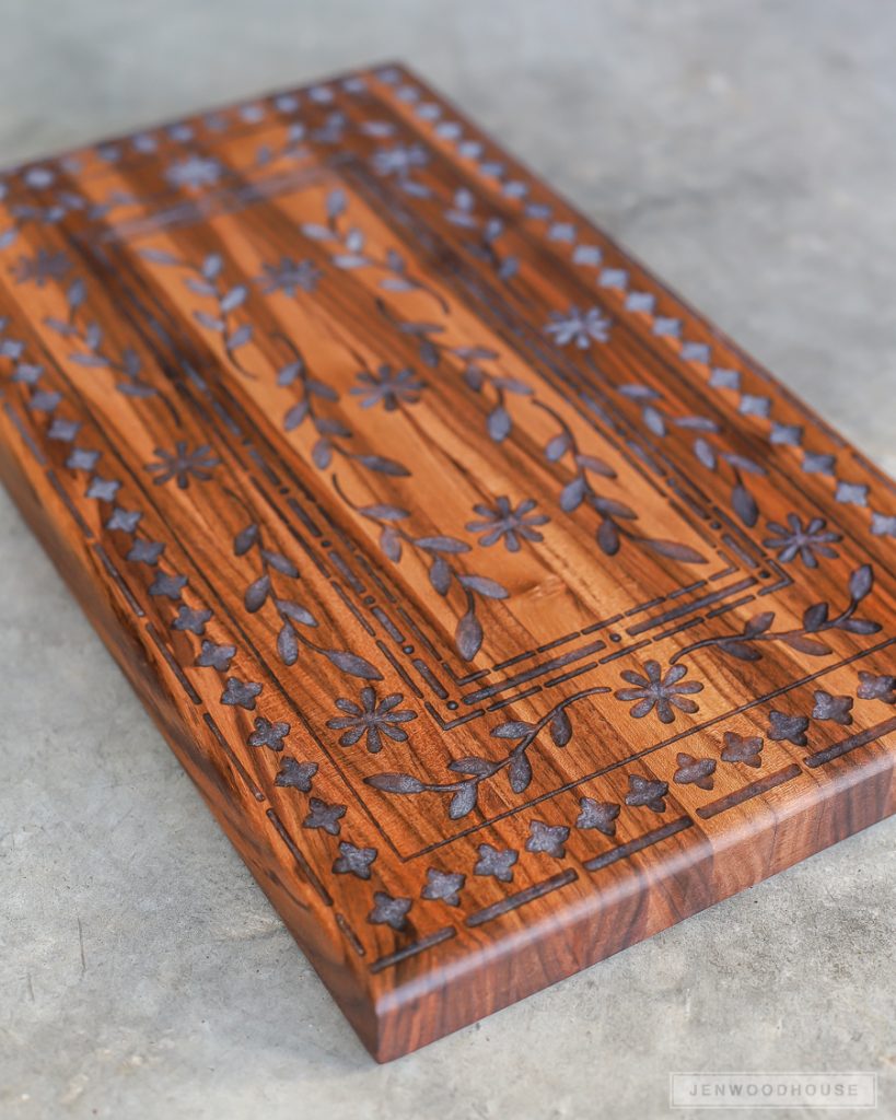 walnutcuttingboardepoxyinlay4 The House of Wood