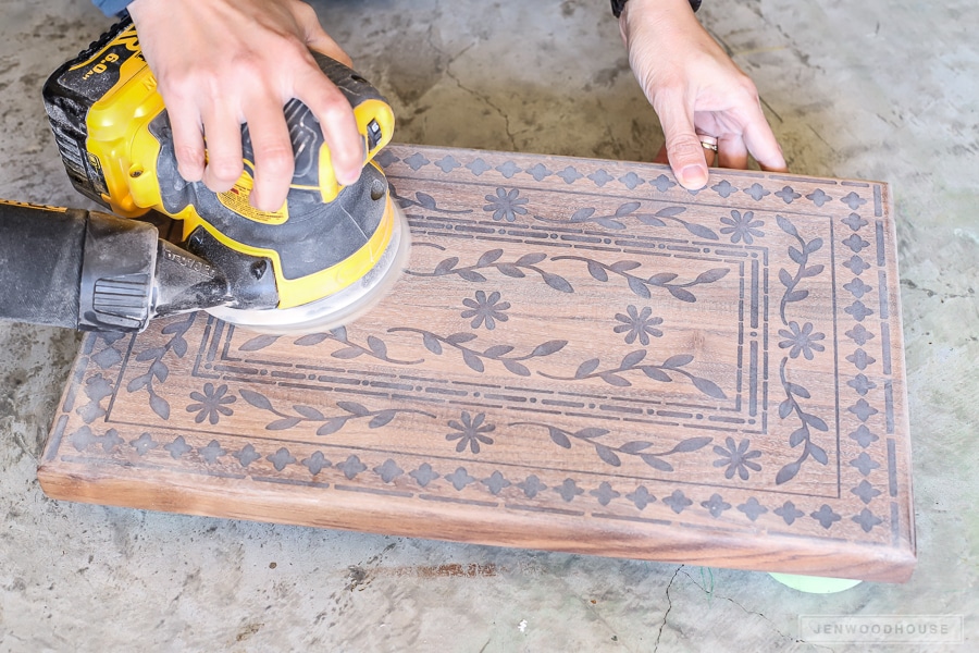 How to make a walnut cutting board with epoxy resin inlay