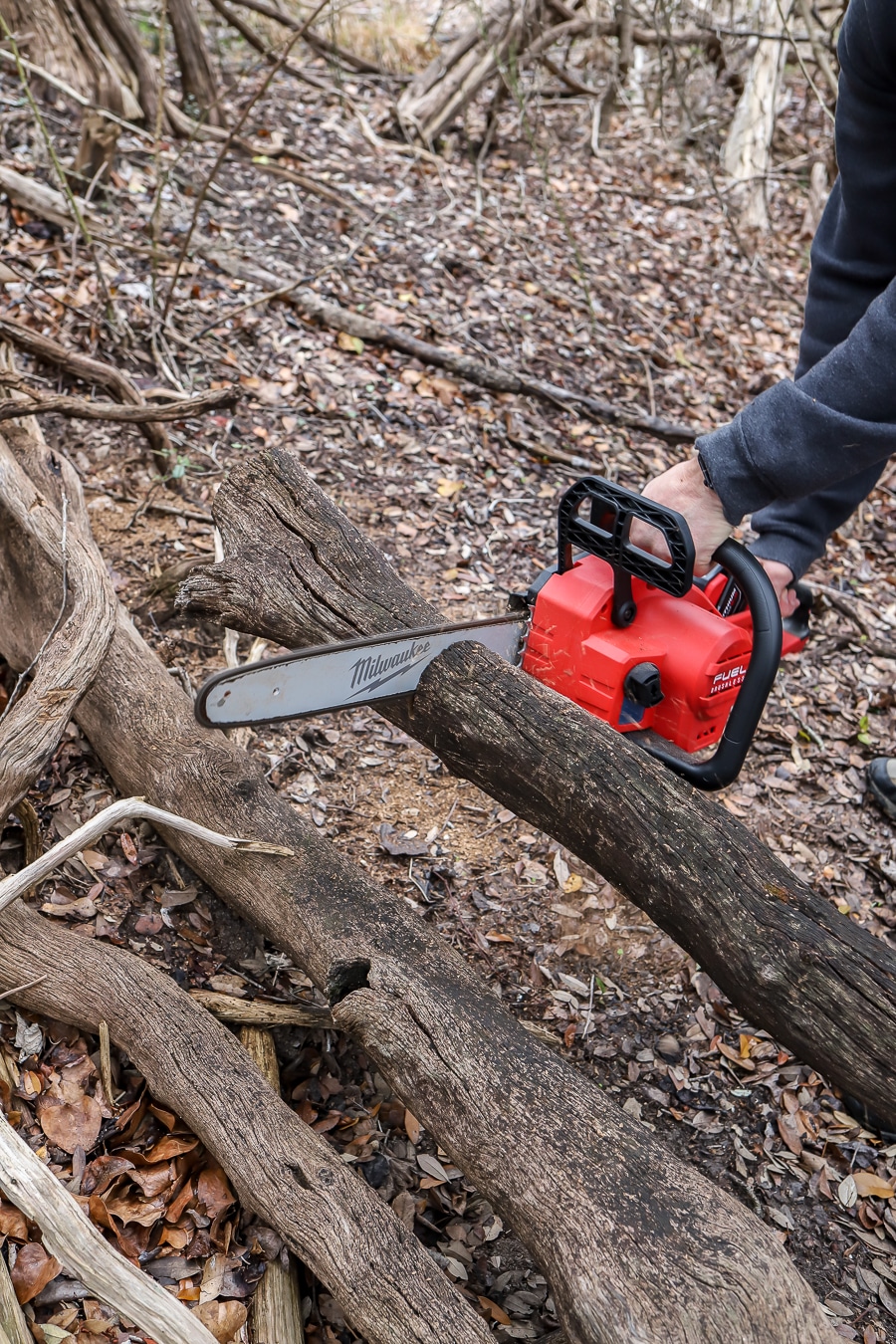 Tool Review of Milwaukee Cordless Chainsaw