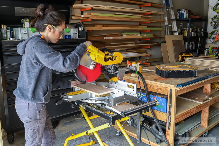 Dewalt sliding compound miter saw tool review