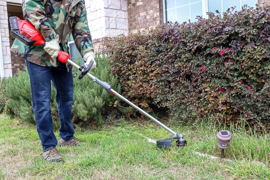 Battery powered discount milwaukee weed eater