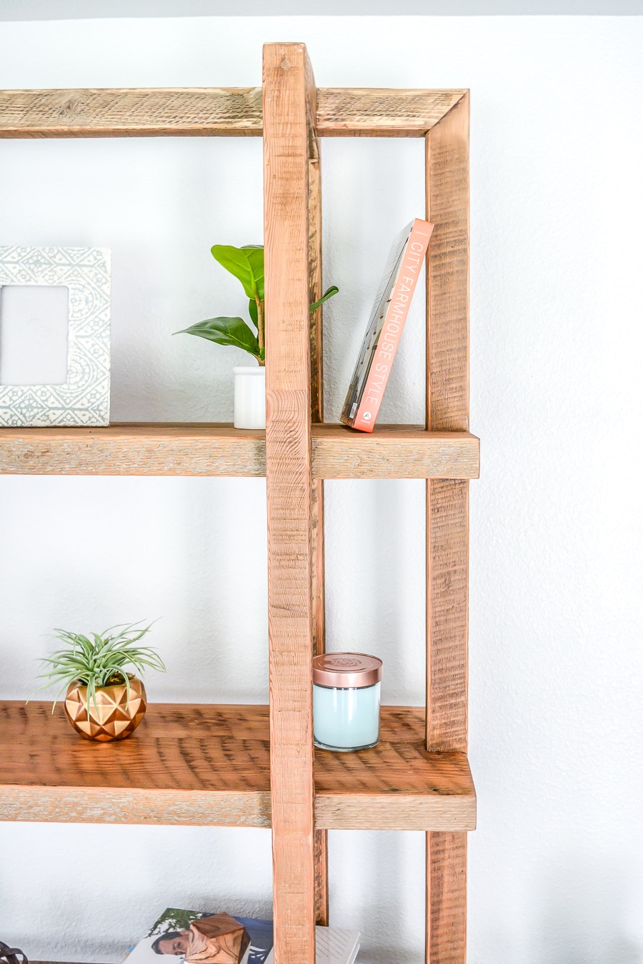 How to build a DIY bookshelf geometric design from reclaimed wood