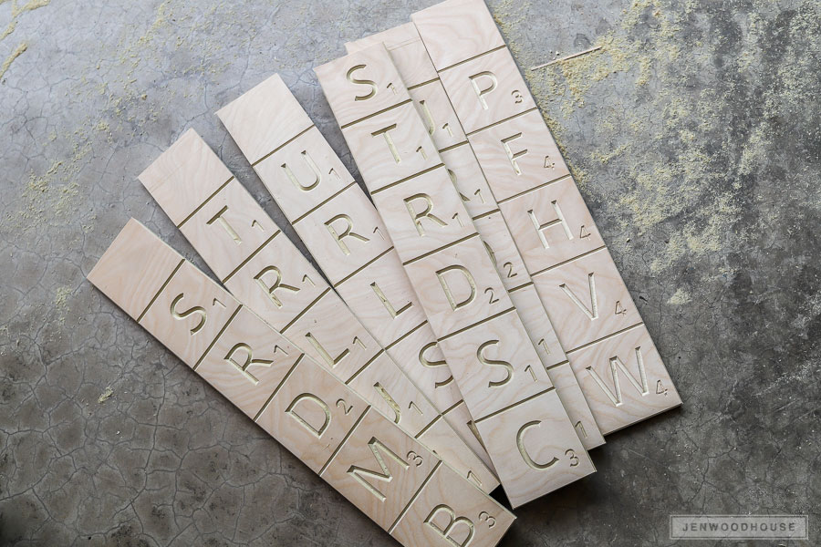 How to make DIY giant wooden Scrabble letters