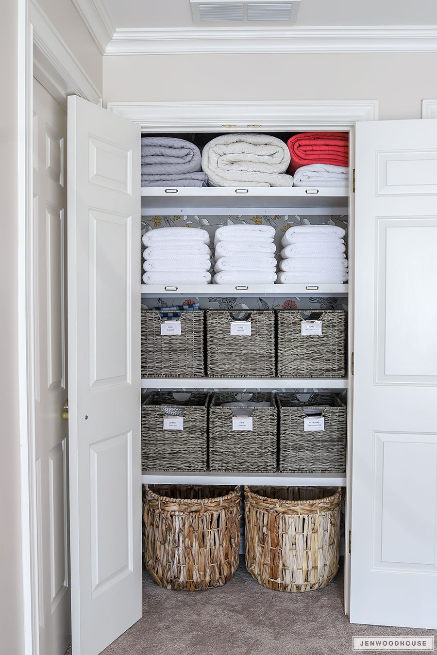 Linen Closet Organization