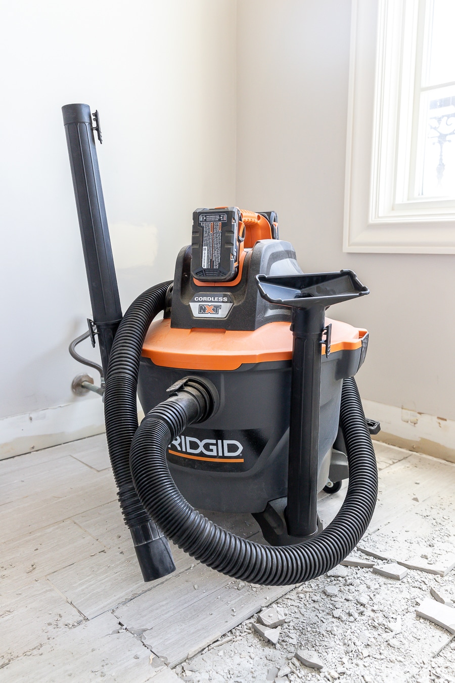 Ridgid shop vac online battery powered