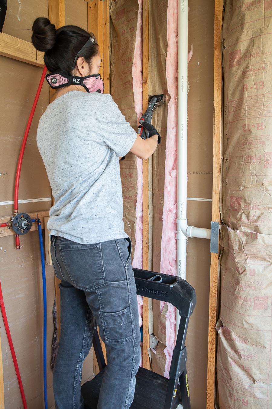 How to hang insulation for beginners