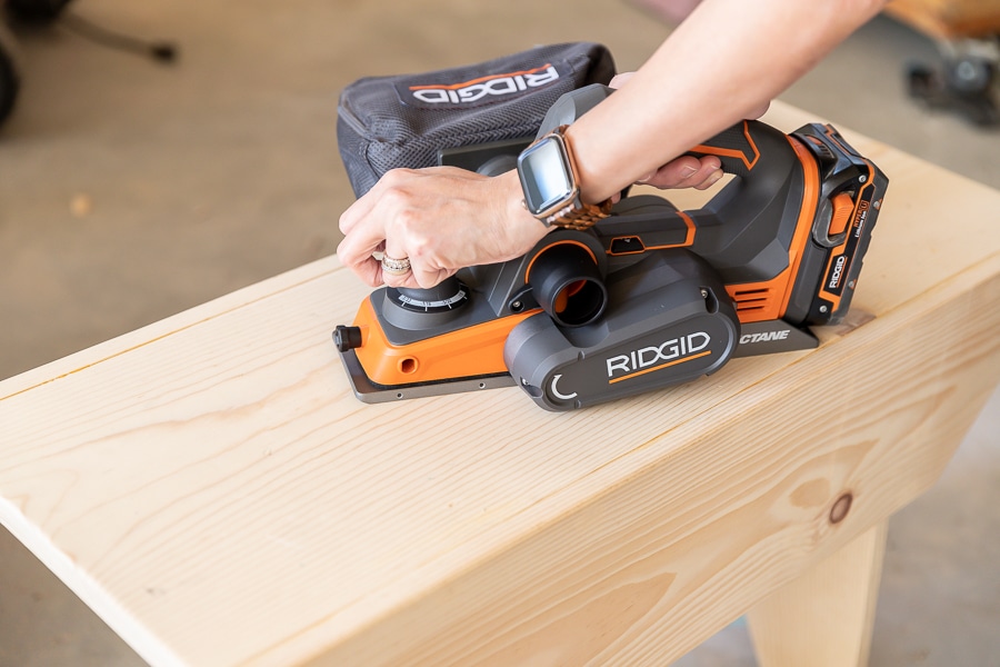 Battery powered hand planer sale