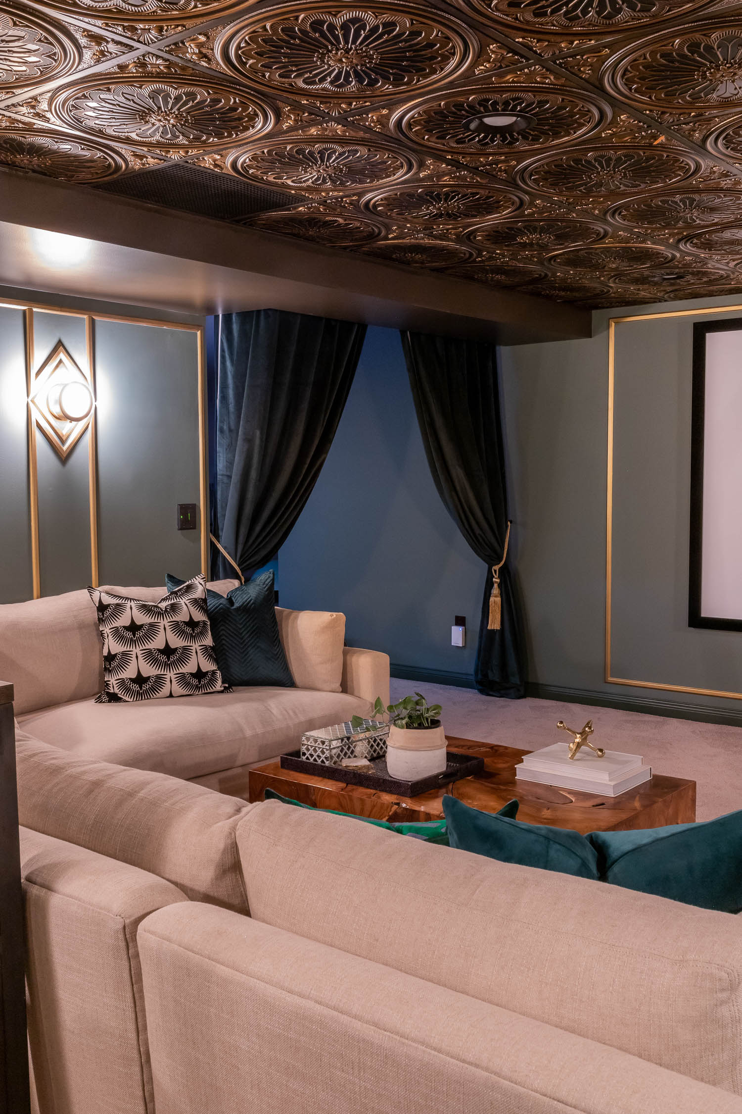 Aussie home theatre rooms: Dining room ditched for movie magic!