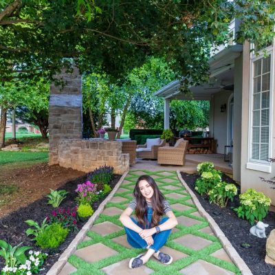 How to lay a DIY paver walkway with grass in between