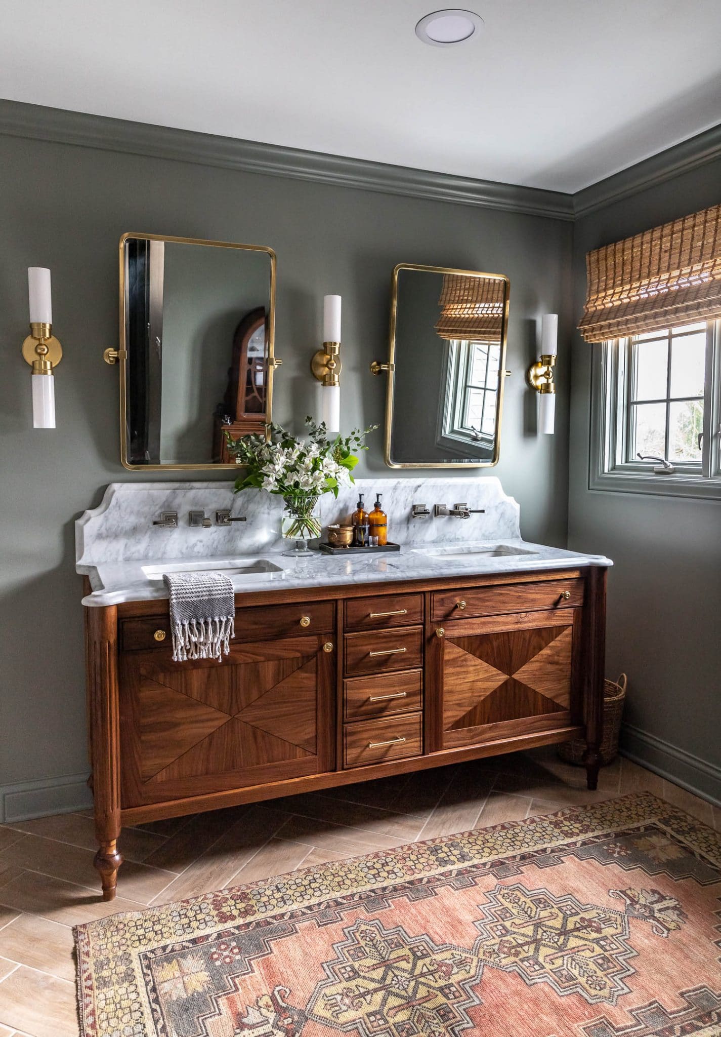 16 DIY Bathroom Vanity Plans You Can Build Today