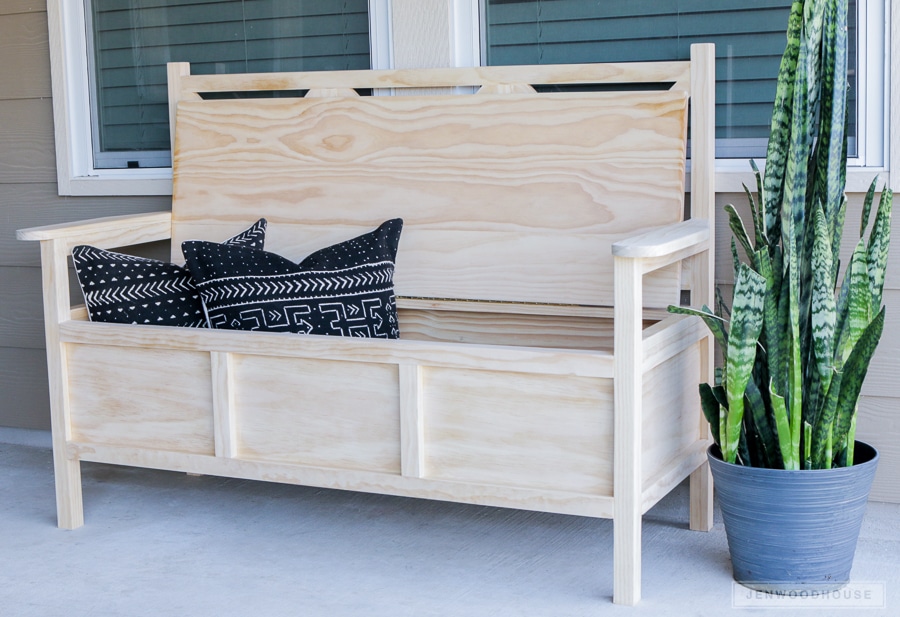 How to build an outdoor storage bench