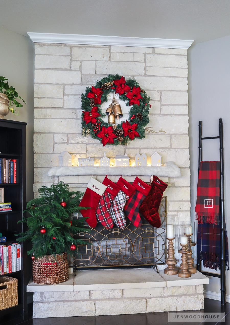 Christmas mantel decorating ideas