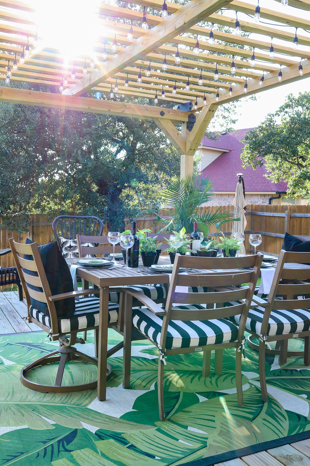 How to build a DIY pergola