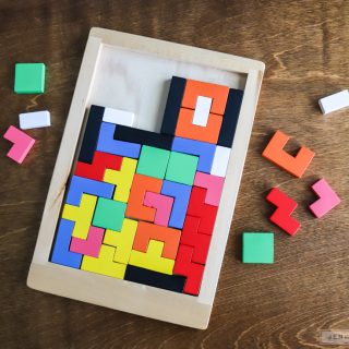 How to make a DIY wooden Tetris puzzle