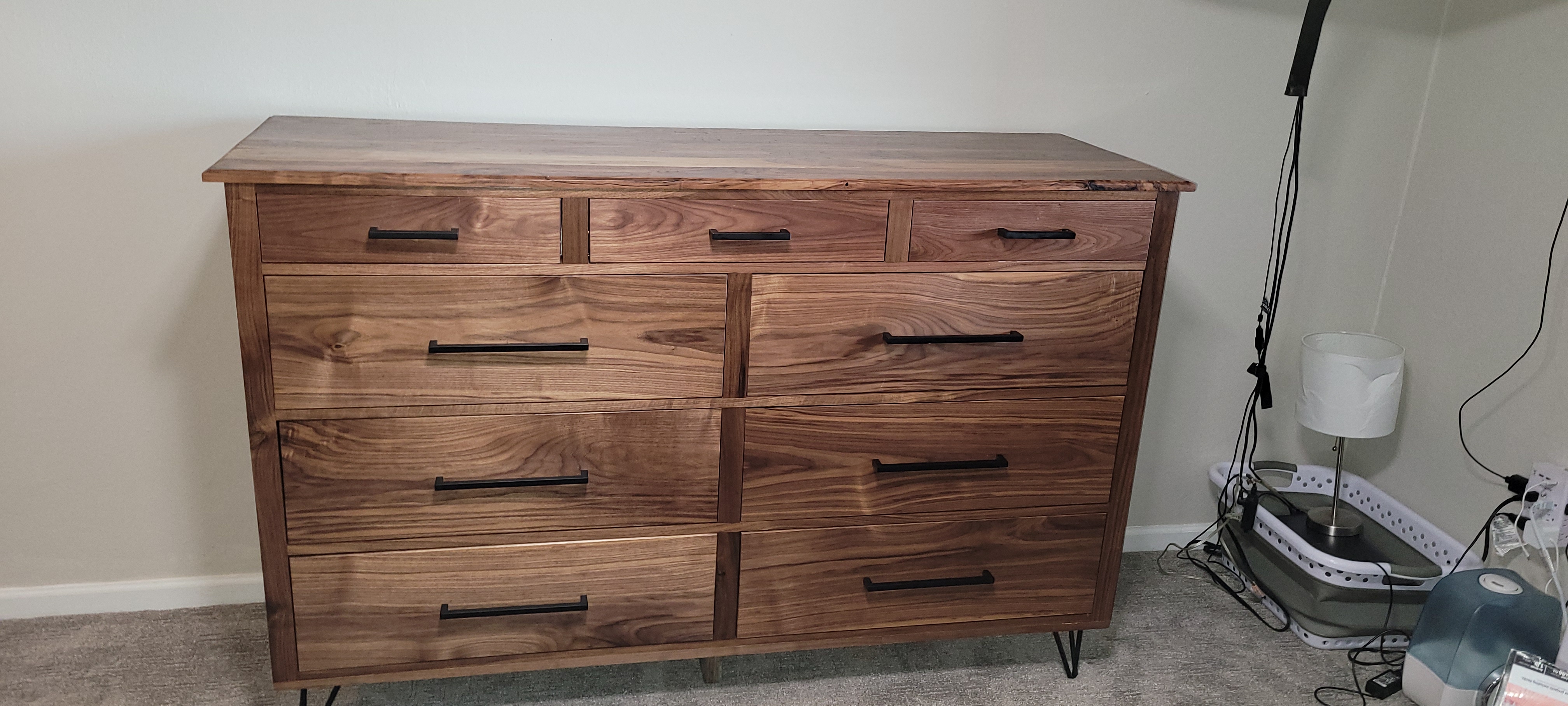 9 Drawer dresser